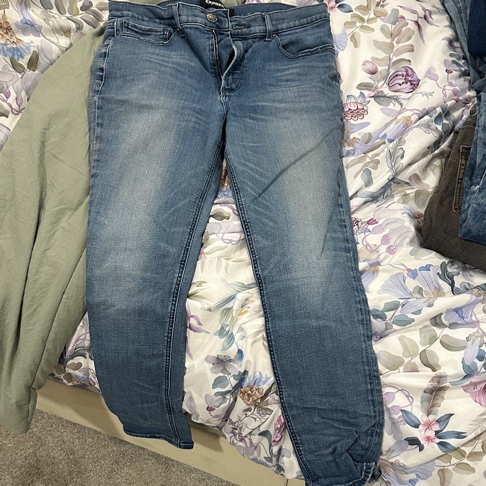 Express Women's Boyfriend Jeans in Blue